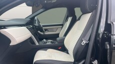 Land Rover Discovery Sport 2.0 D200 Dynamic SE 5dr Auto [5 Seat] Diesel Station Wagon